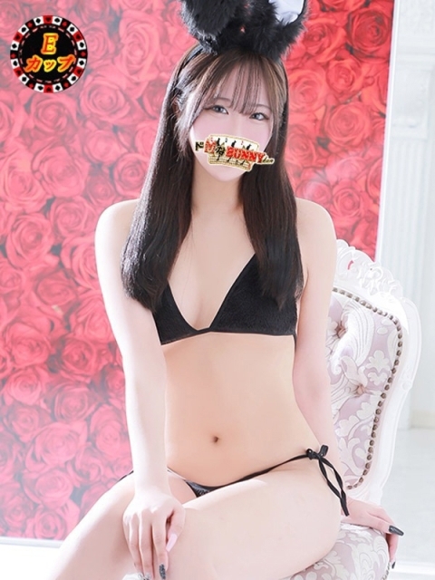 ニイナ4